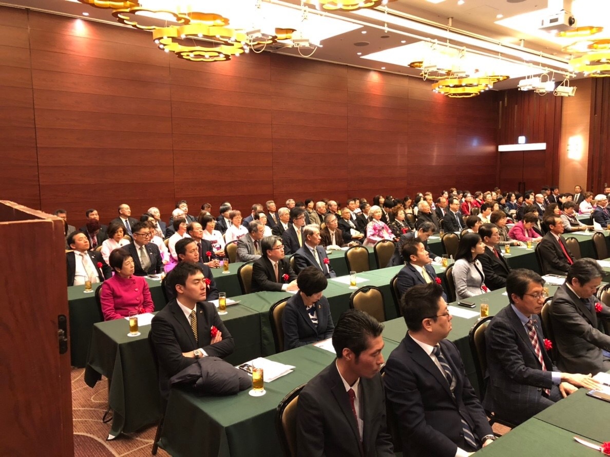 85FCC765-B90B-41FC-ABAD-C12F48DCA394