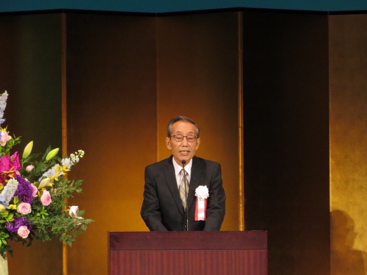 434544E4-BDDD-449E-B6C6-0CEFCF87DF41