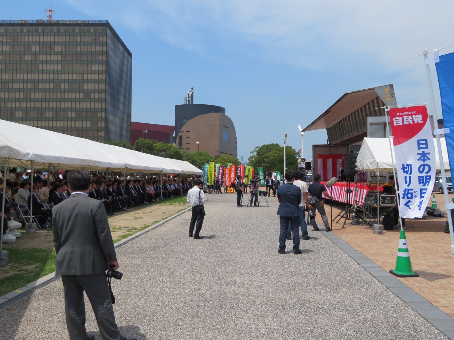 40D64982-A60B-4EEF-BA73-3597DA340DD6