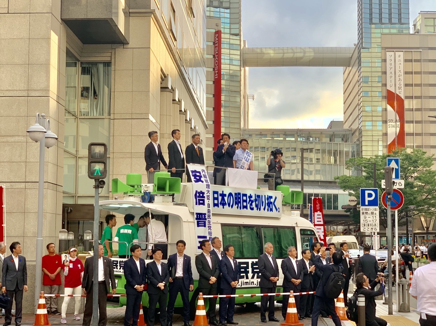 5DEB108B-9B1E-4A90-A3A1-EFA91AE70D59