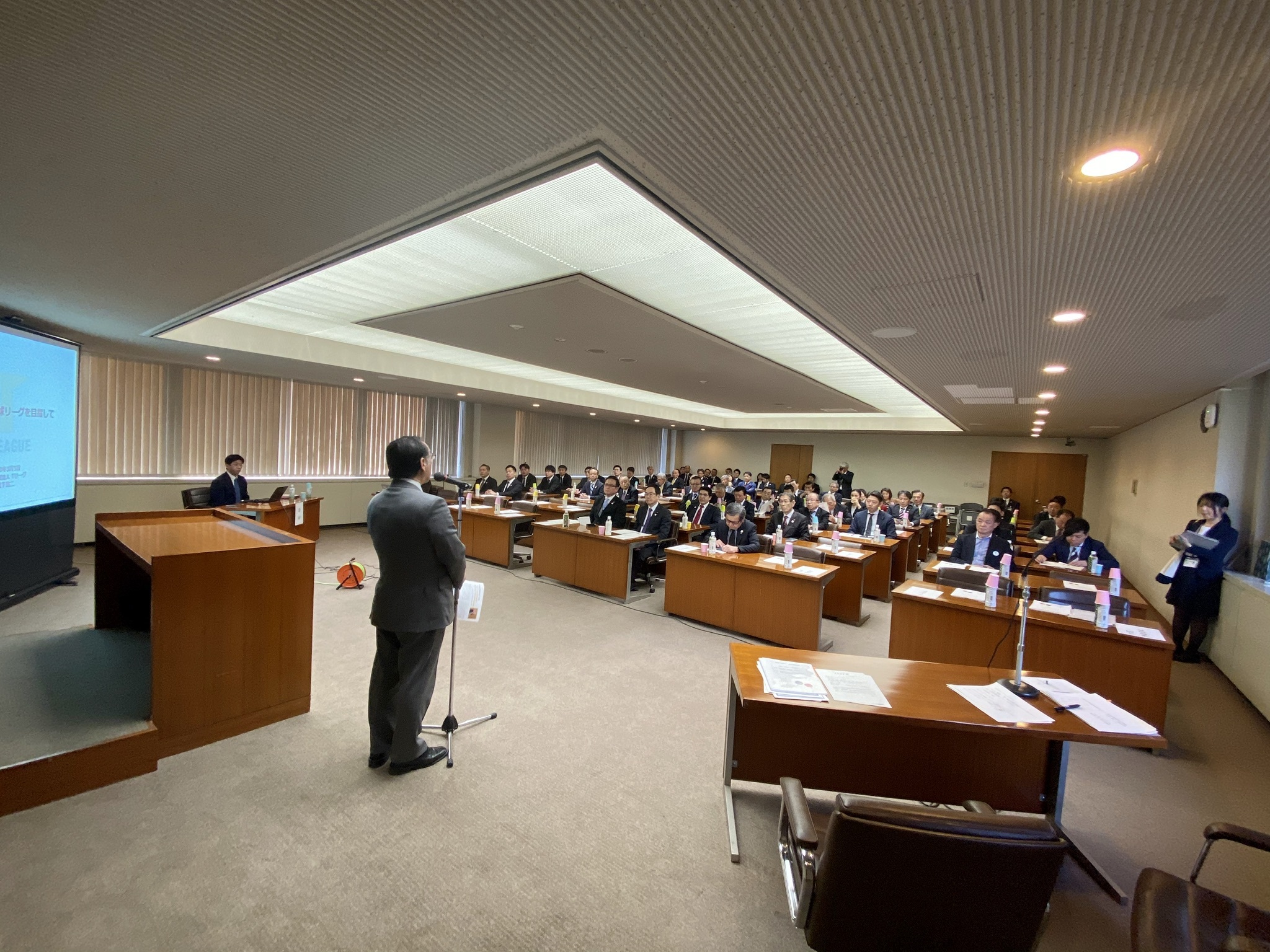 A5885029-2A73-4AF6-9FFD-63B1EC37B0D6