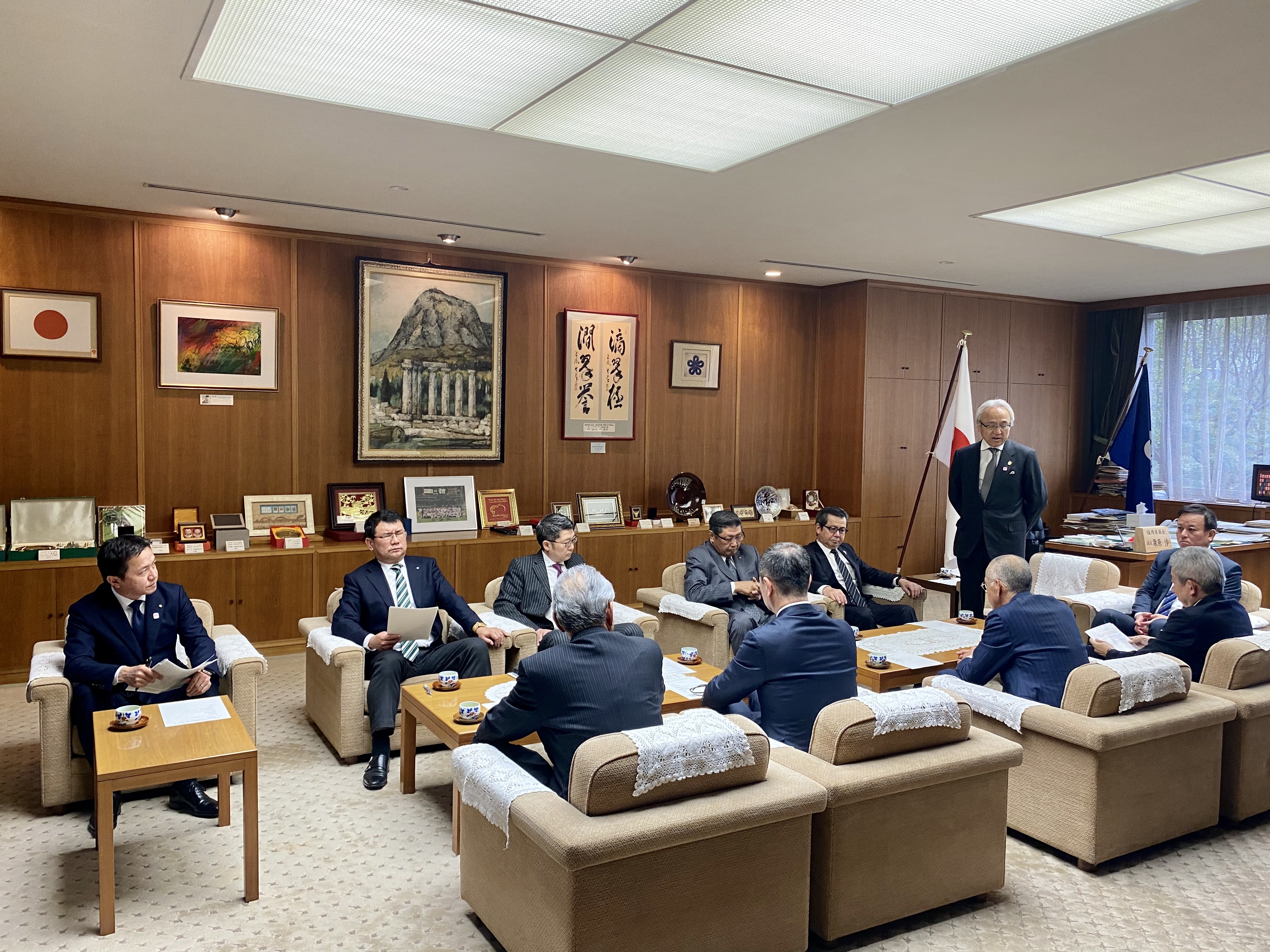 DAFFFC56-035A-4D2E-9669-5D668C8A56BC