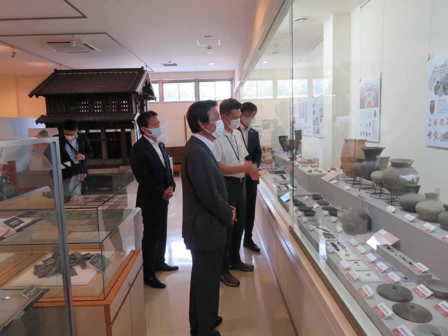 1A20272B-01A0-4486-9F39-70D17E96F5FD