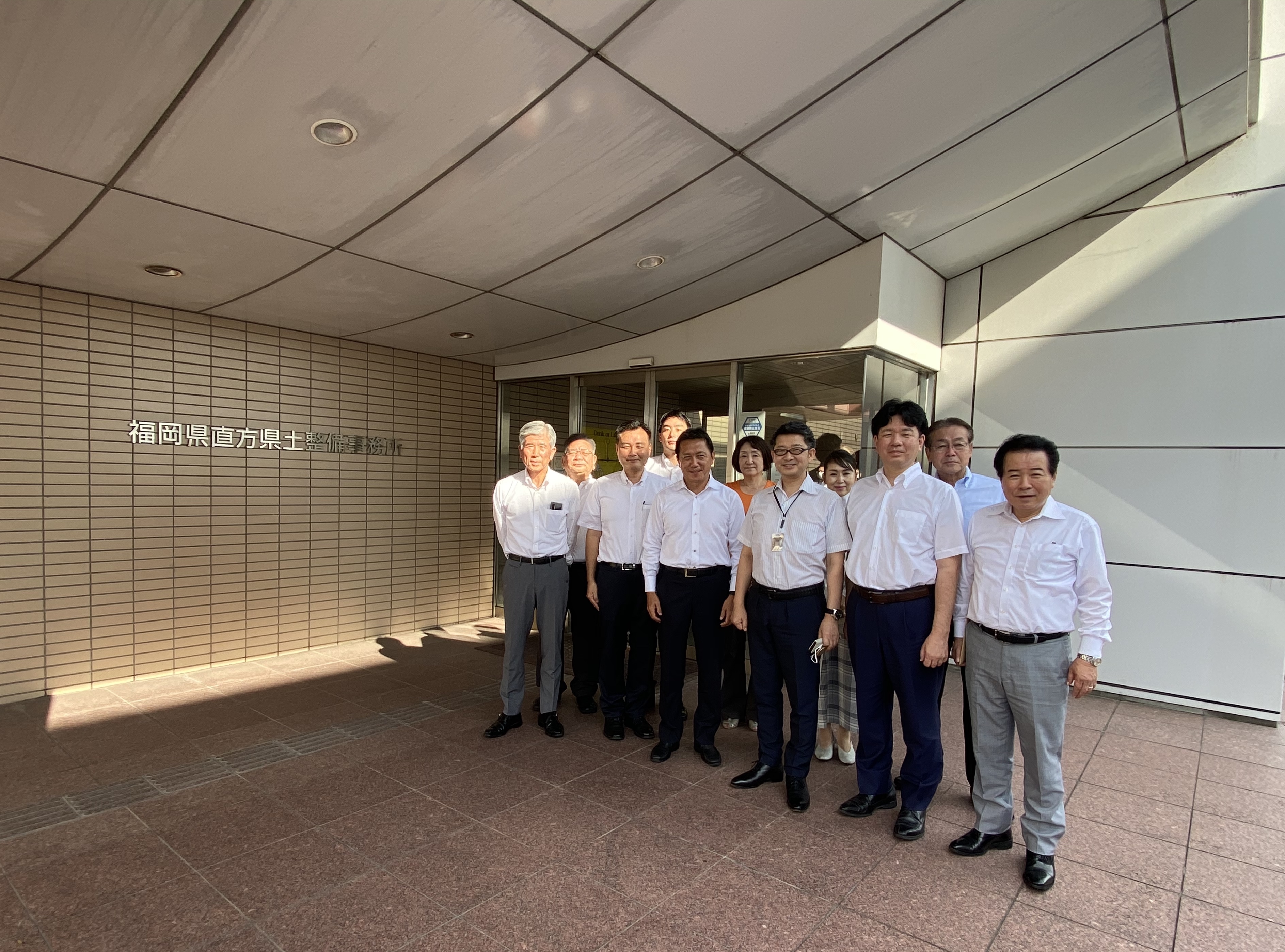 C4E969B6-F4CB-4BA8-8BD4-D319CFA0FACB