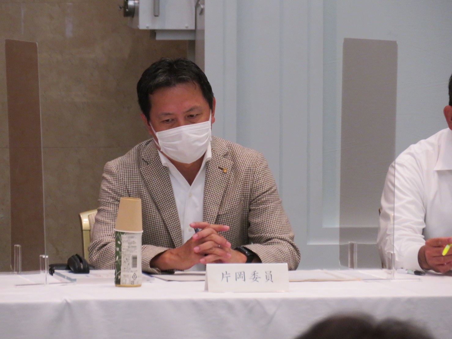 17461A8F-87DE-4DE0-B11D-57D49038E4C0