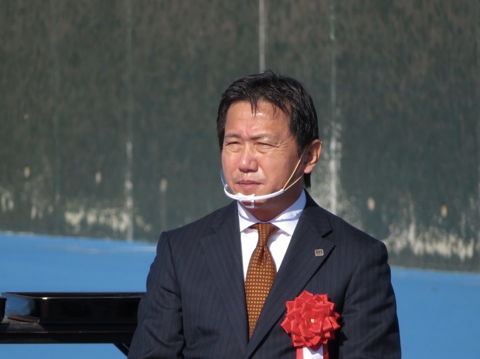 31437885-4328-4D2F-9952-1504FD1A8673