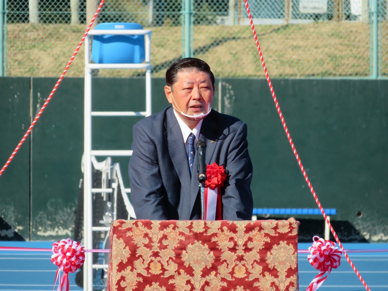 65864CFE-5A89-444E-B031-C9CED4C665B6