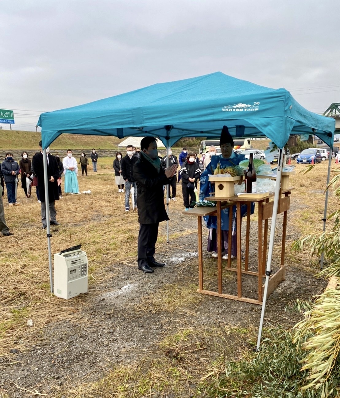 E3AD097B-FAA9-40FB-9104-4D2715EE3F97