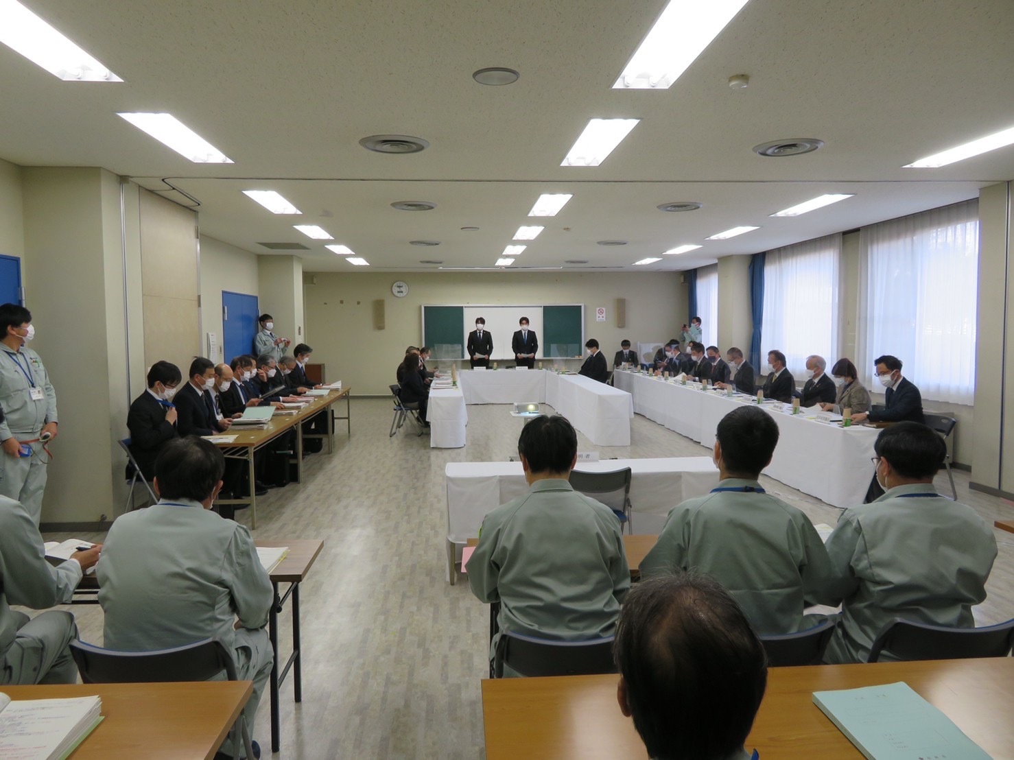 234B41D6-B9EC-496A-9310-3A905EFC785B