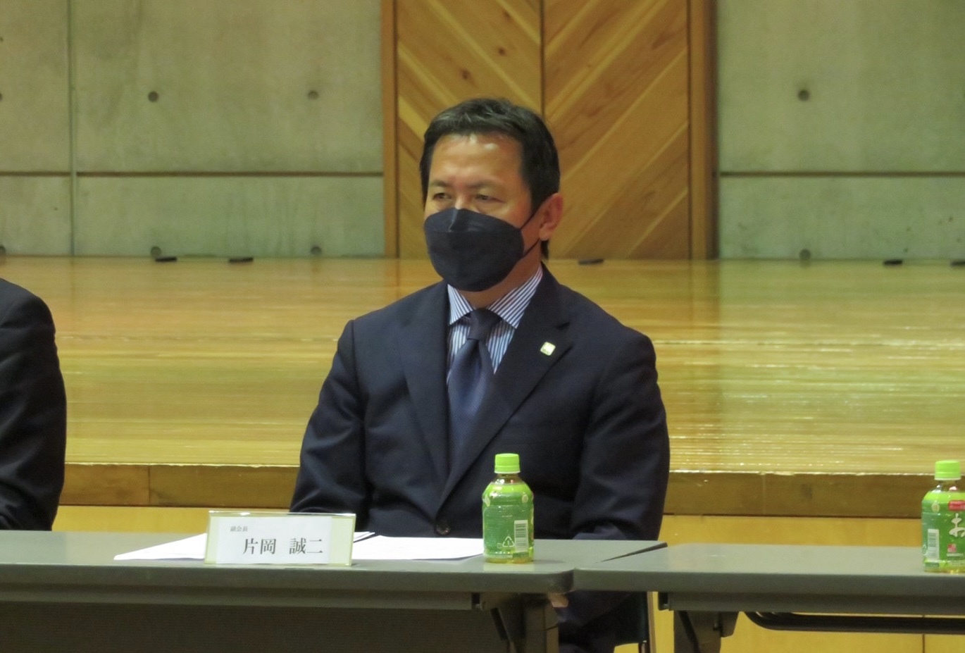 B1D7ED72-E4F9-4B62-9EC4-08EA8BAFA621