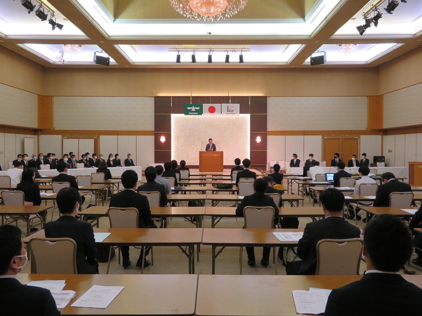 27783A2A-D0CF-4A63-B56F-831B27EBE0B9