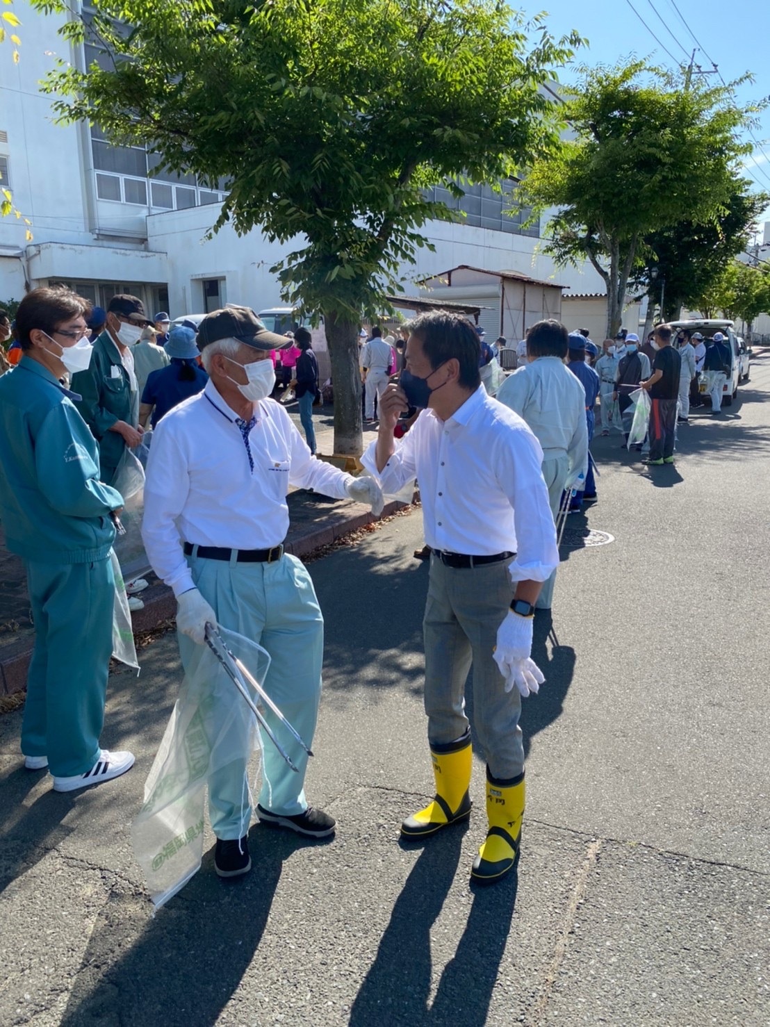 98B69C51-1114-48E3-838C-AD51CE9A8C2F