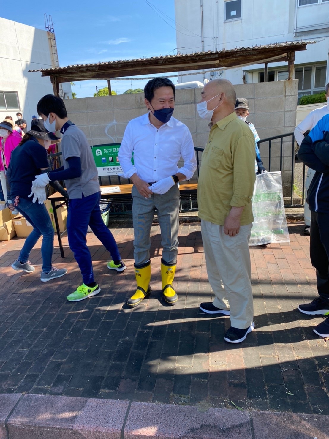 0215CC61-7E5C-4541-B6D7-AA71534640B7