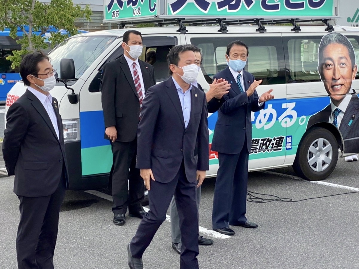 7625B180-76FE-4224-8697-DDF8B524E2C2