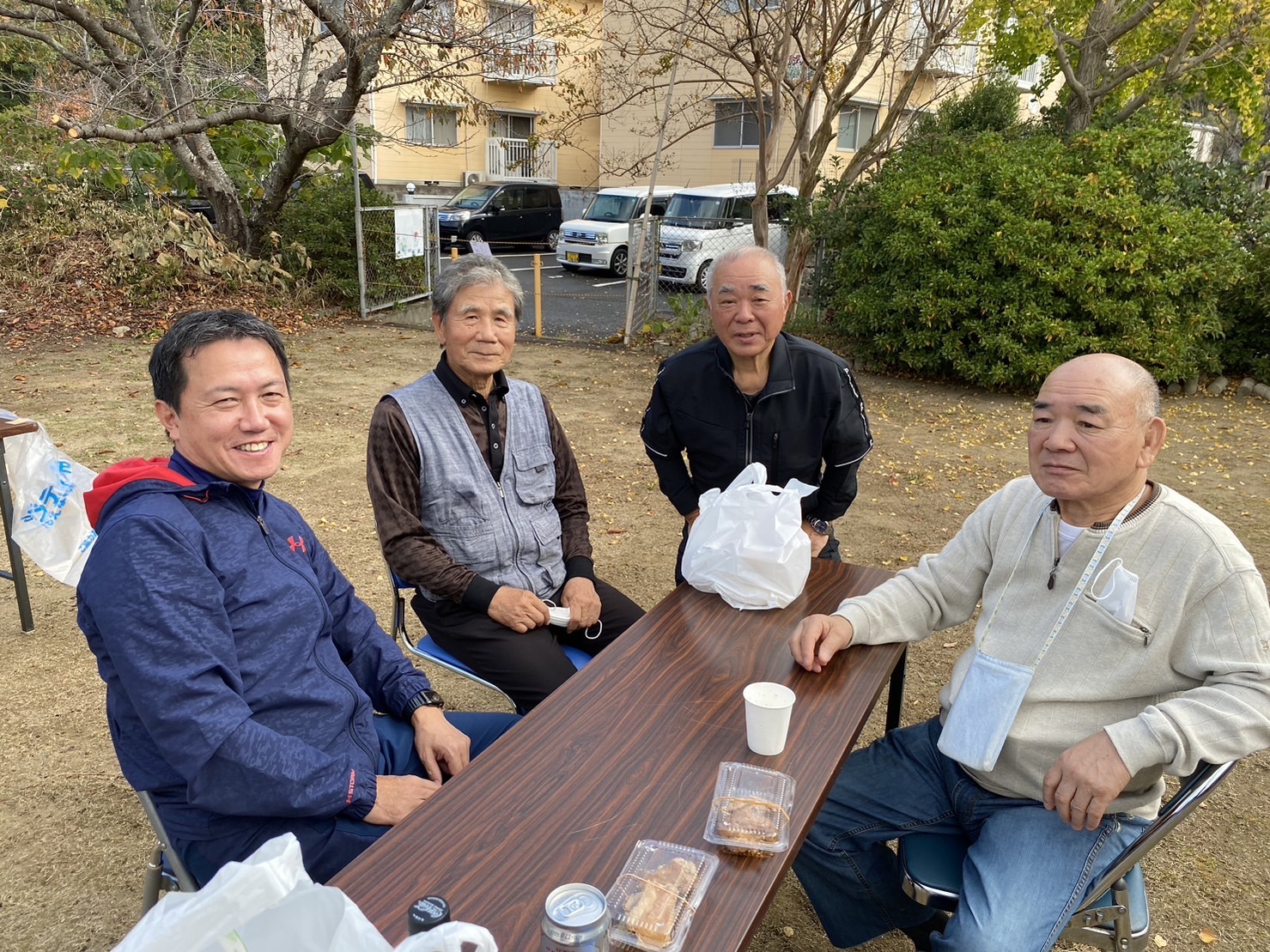 610EDD9C-497B-43F2-B7D3-7E70D537E419