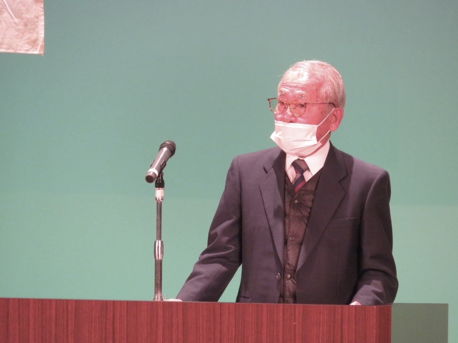 BD7F09B5-1DFF-4FD6-8CCC-0D556C23D651