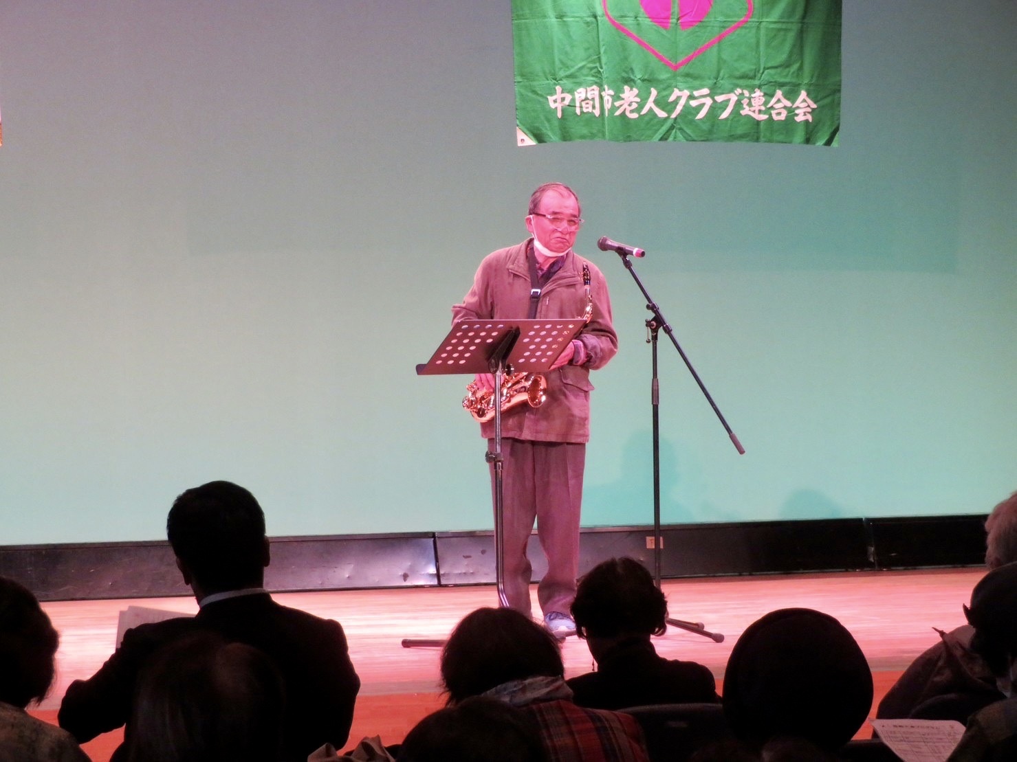 5C789B57-3678-43E9-BEC3-445B2FE14E4E