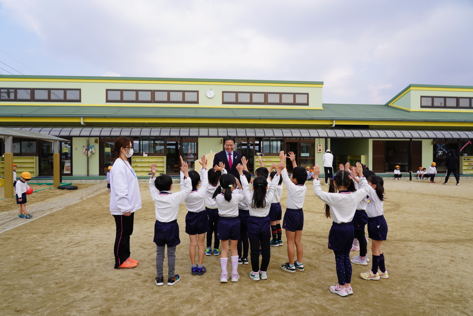 9C53DC07-3FA2-430A-9AA5-2A3D007B0B3D