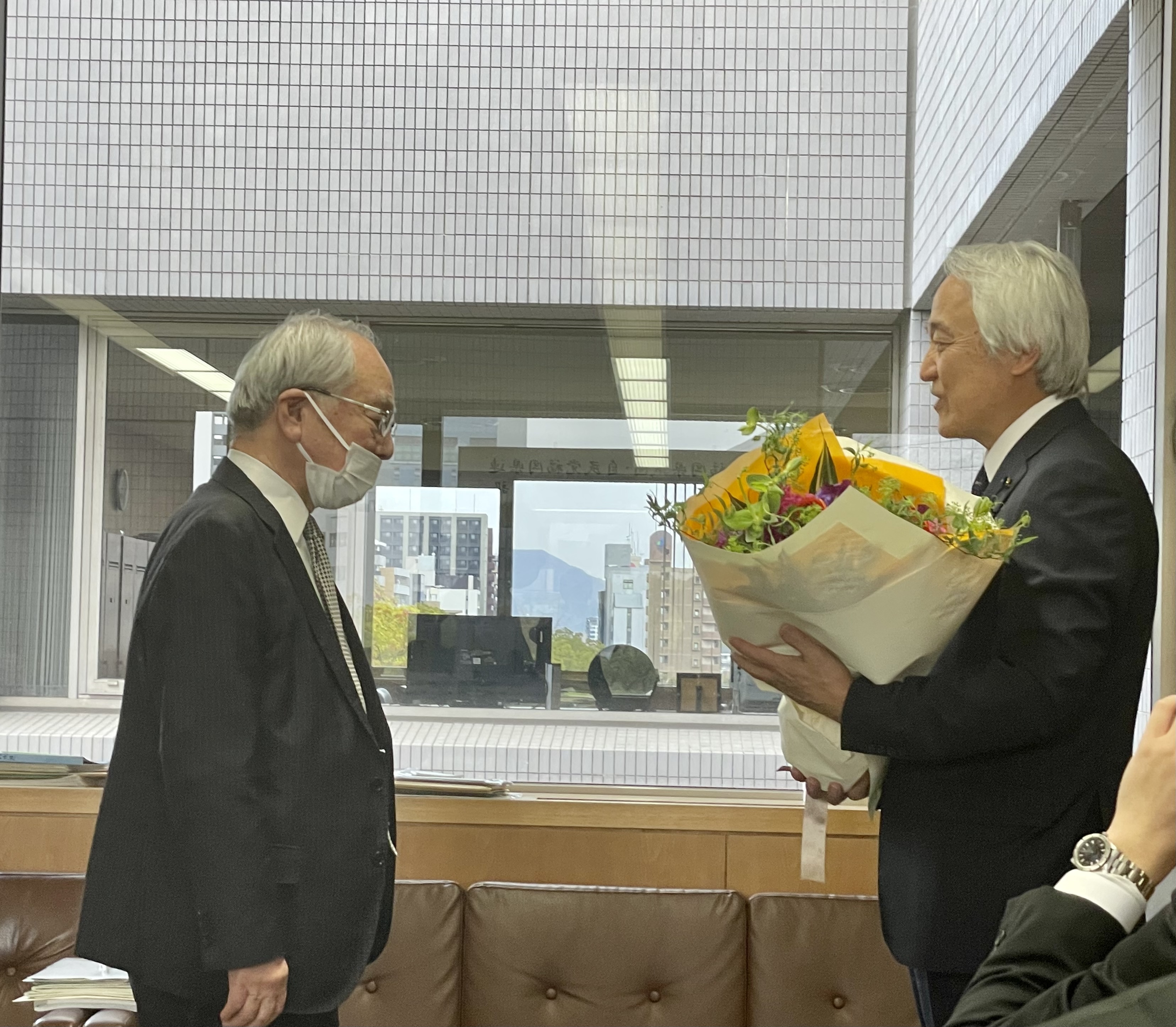 0861CB0C-87E5-4FFF-9F61-3582DEAE4C43