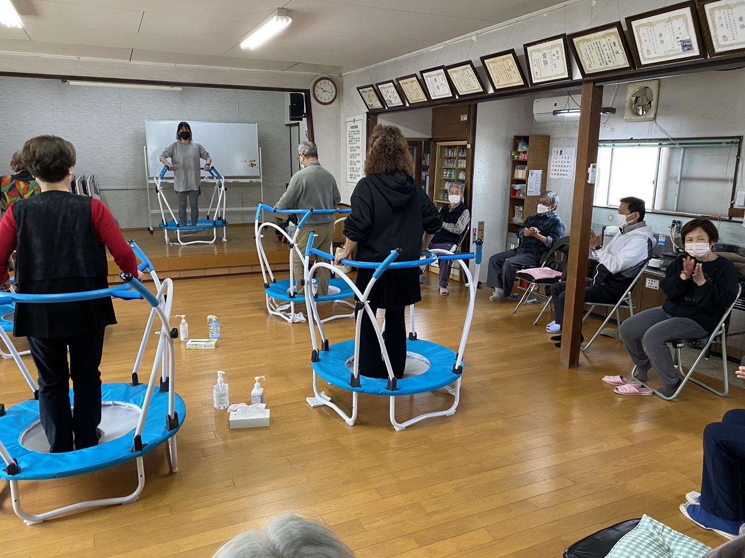 DDAE852B-D593-4EF8-AC69-BDA801EEBBDF