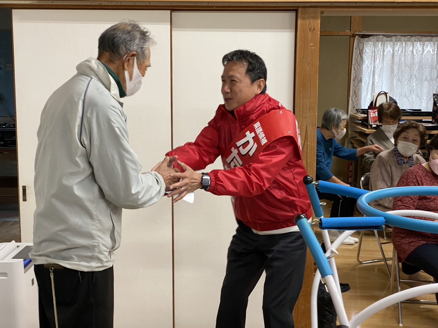 2E996C5E-4D46-41FC-BA7E-D1E1693C8B30